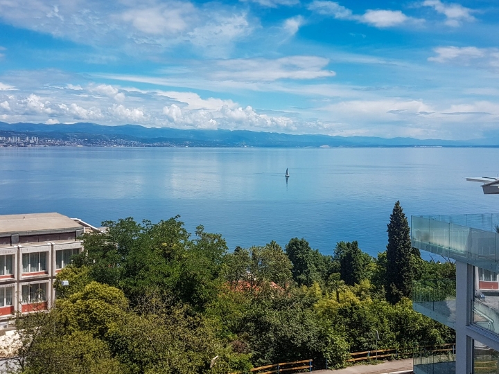 Stan Opatija s pogledom na cijeli Kvarner najam