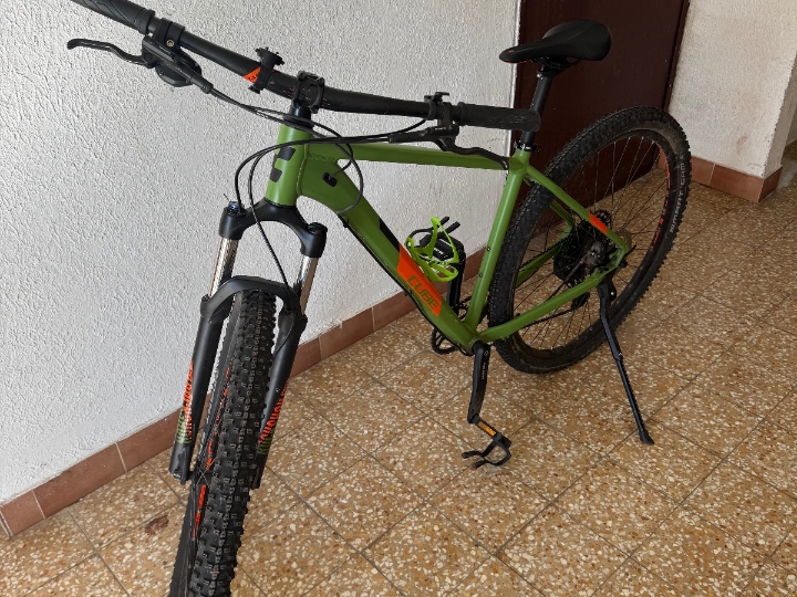 Bicikla MTB Cube Cube analog