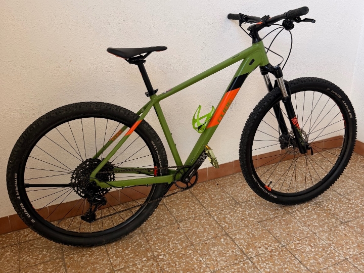 Bicikla MTB Cube Cube analog
