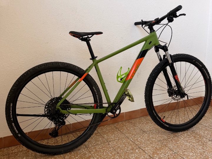 Bicikla MTB Cube Cube analog