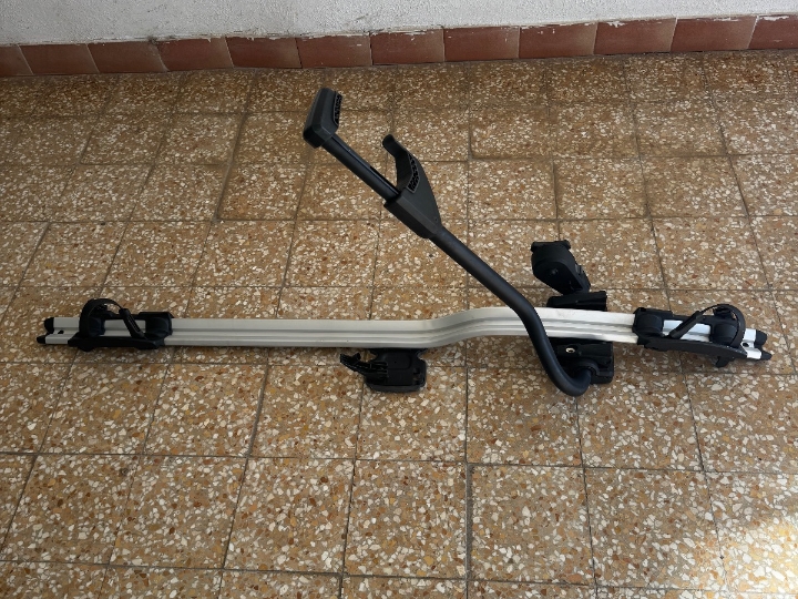 Thule ProRide 598 krovni nosač