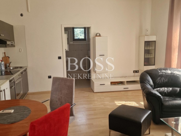 Viškovo, 52m2, 1S+DB, garaža 30m2, 192.000€