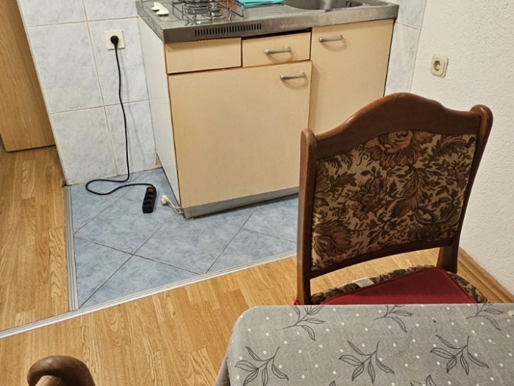 Iznajmljujem stan u Malinskoj
