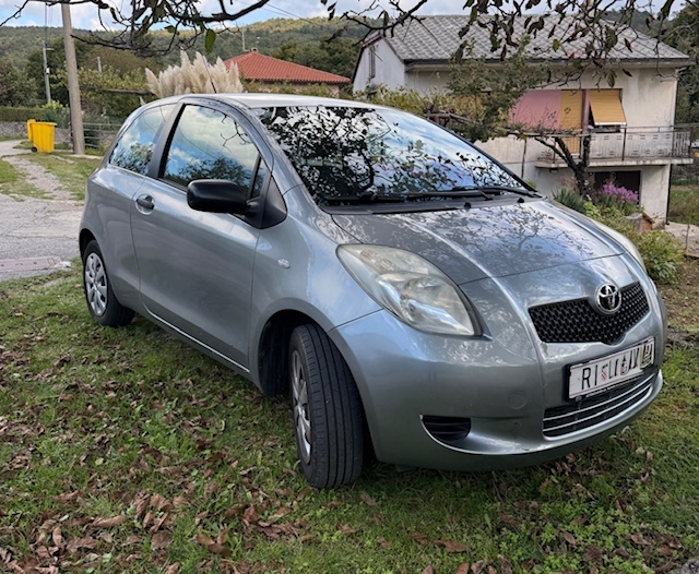 Toyota Yaris 1.0 VVT-i, 2007. god.