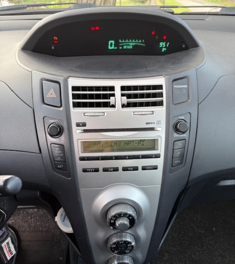 Toyota Yaris 1.0 VVT-i, 2007. god.