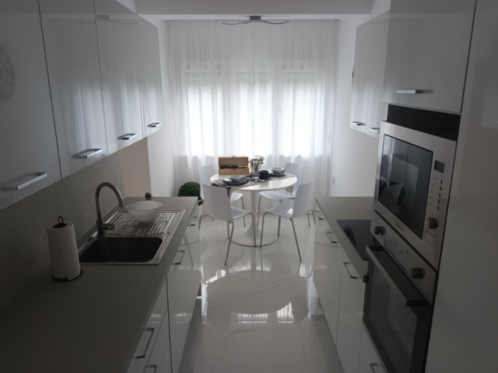Opatija, 68 m2, 2S+DB+garaža