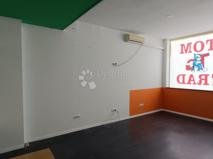 Iznajmljuje se poslovni prostor – Strogi centar Osijeka