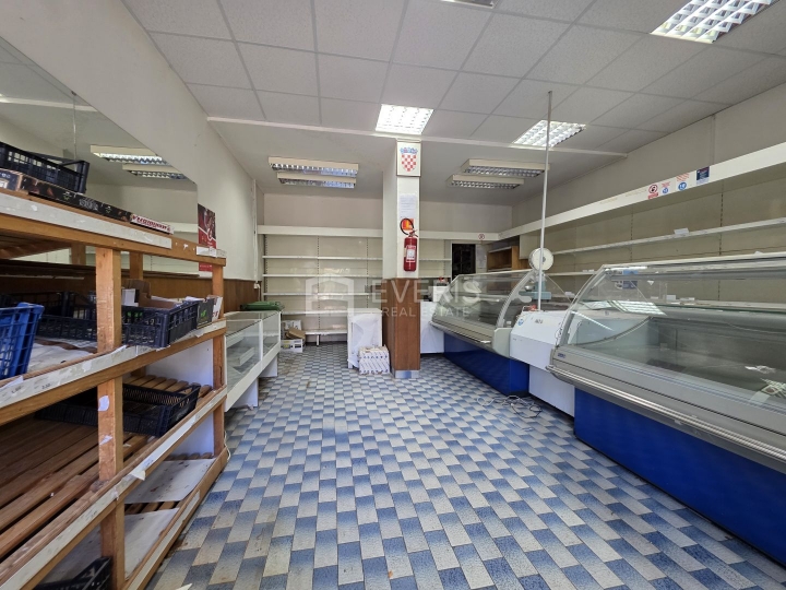 Rijeka, Donji Zamet, poslovni prostor 66 m2