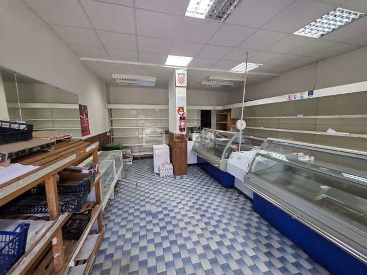 Rijeka, Donji Zamet, poslovni prostor 66 m2