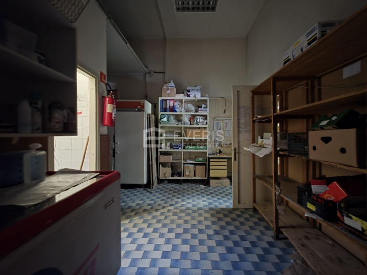 Rijeka, Donji Zamet, poslovni prostor 66 m2
