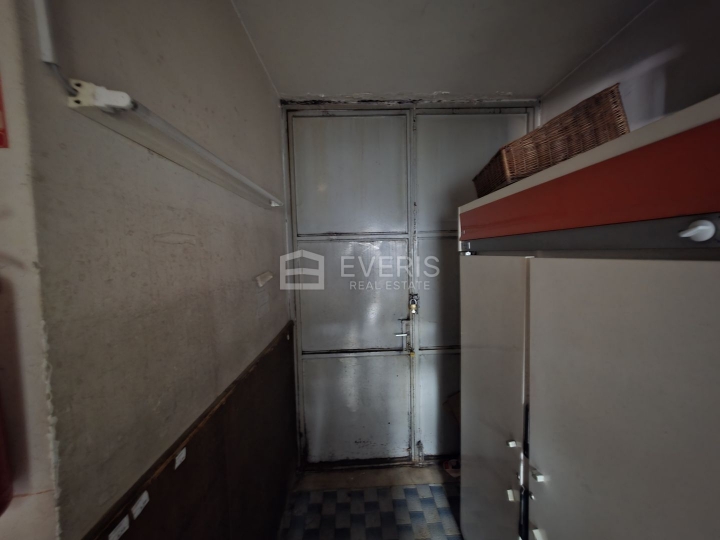 Rijeka, Donji Zamet, poslovni prostor 66 m2