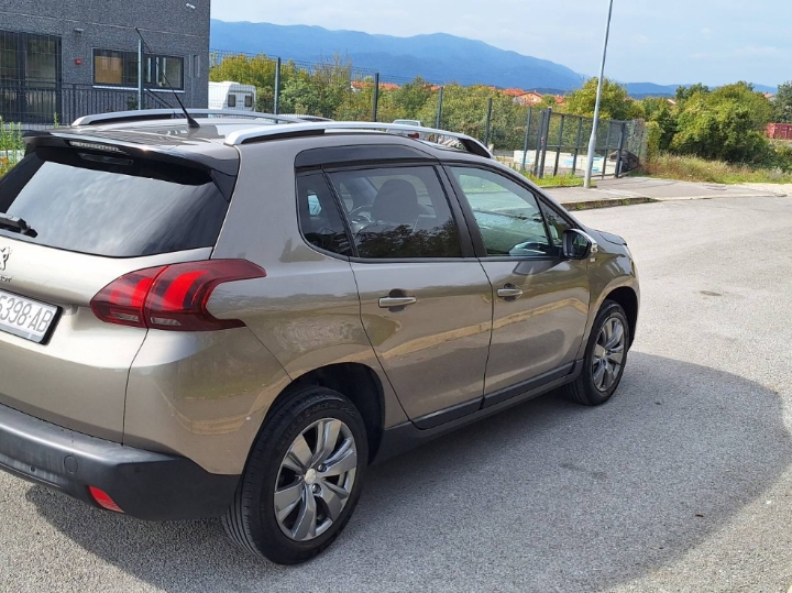 Peugeot 2008 1.6 HDi Style