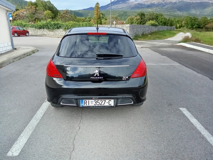 Peugeot 308 Sportium, 2012. god.