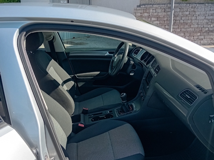 VW Golf 7 1.6 Tdi, 77kW BlueMotion 2013.
