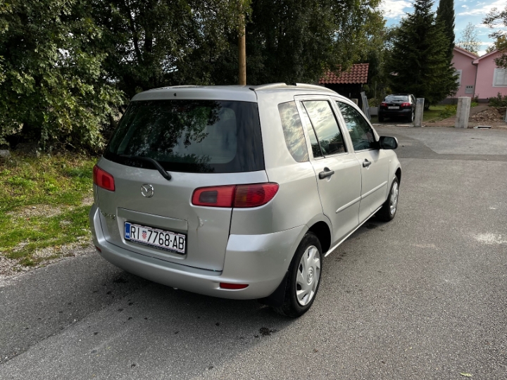 Mazda 2,1.25, 130.000 km!!!