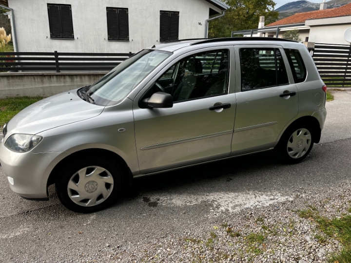 Mazda 2,1.25, 130.000 km!!!