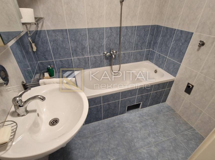 Podmurvice, 1S+DB, 54 m2, zgrada s liftom