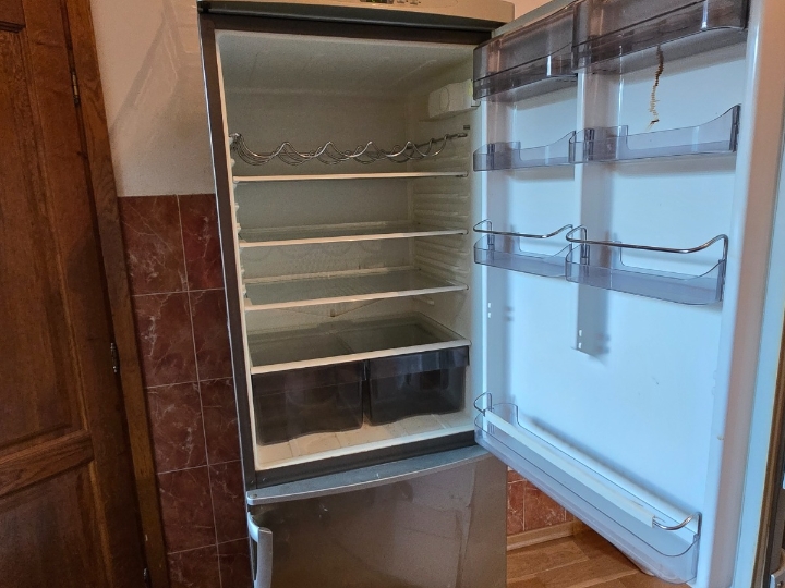 Prodajem Gorenje hladnjak