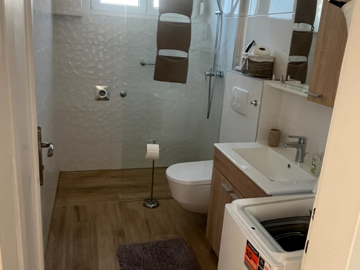 Dvosoban stan, 52 m2
