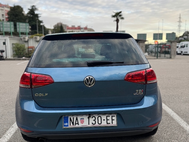 VW Golf 7 1.6 TDI Bluemotion
