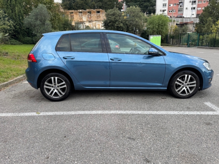 VW Golf 7 1.6 TDI Bluemotion