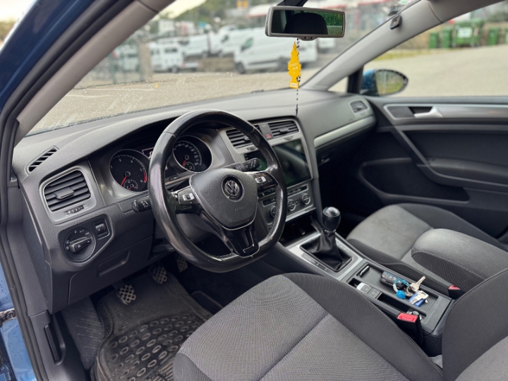 VW Golf 7 1.6 TDI Bluemotion