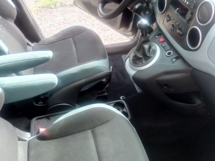 Citroen Berlingo putnički 1.6 hdi
