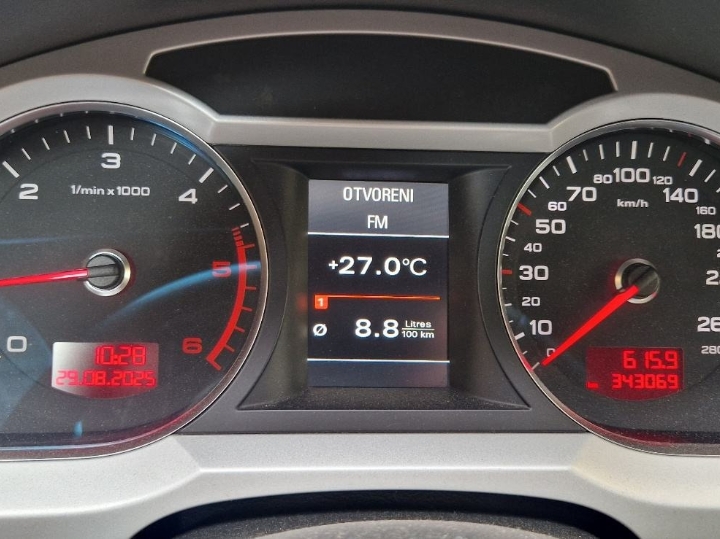 Audi A6 Avant 2.7 V6 TDI, 2011. god.
