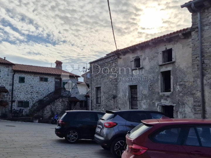 Boljun - romantična starina za adaptaciju