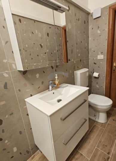 Rijeka, Potok, poslovni prostor, 41 m2
