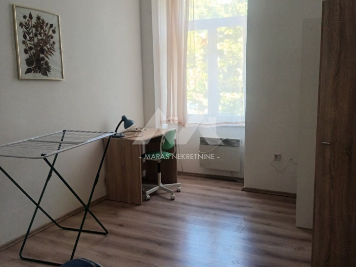 Centar, stan za dugoročni najam