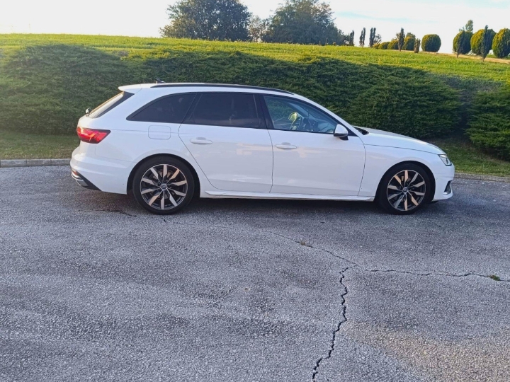 Audi A4 Avant 35 TDI Advanced +
