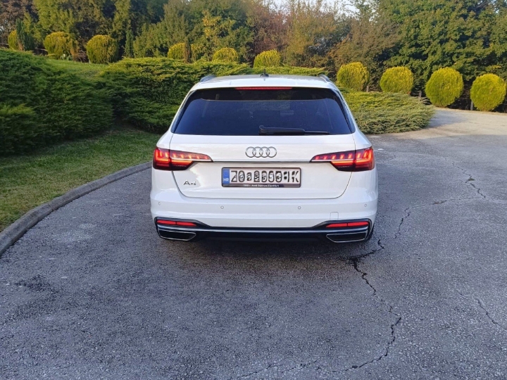 Audi A4 Avant 35 TDI Advanced +