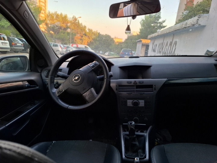 Opel Astra 1.7 cdti za dijelove