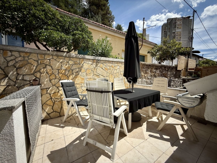 Rijeka, Rastočine, kuća u nizu, 174 m2