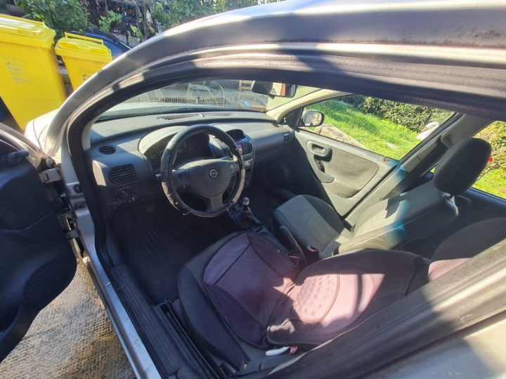 Opel Corsa 1.2, 59 kW 2006. god.