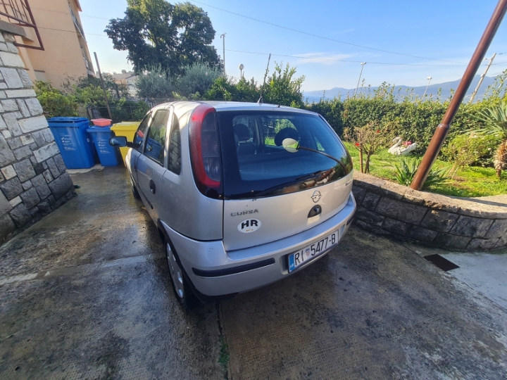 Opel Corsa 1.2, 59 kW 2006. god.
