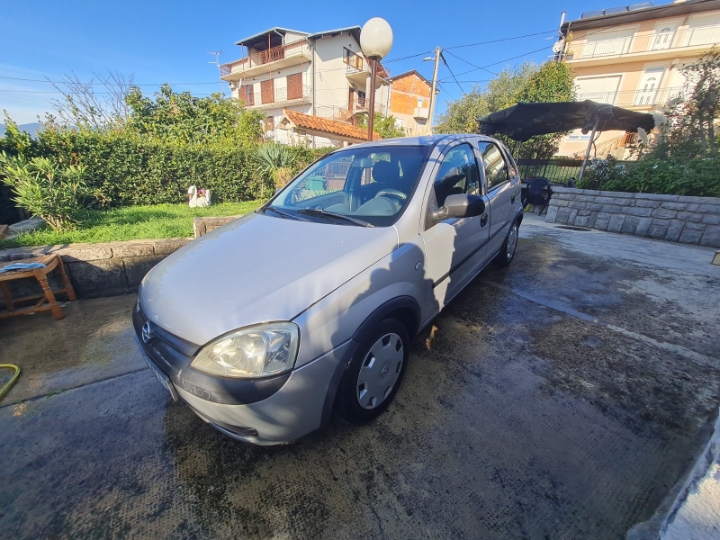Opel Corsa 1.2, 59 kW 2006. god.