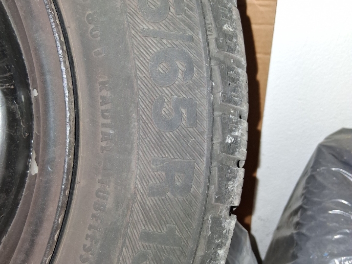 VW Polo 4 felge s gumama