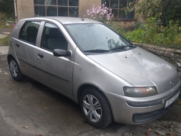 Fiat punto 1.2 SX, 2001 god.