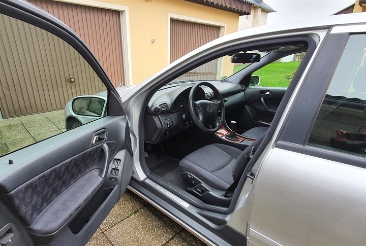 Mercedes 220 cdi klasa C, W203