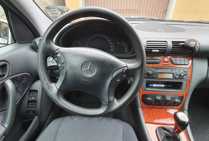 Mercedes 220 cdi klasa C, W203