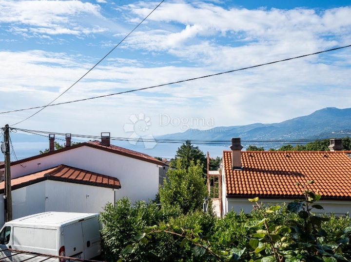 Rubeši, kuća s vrtom i garažom