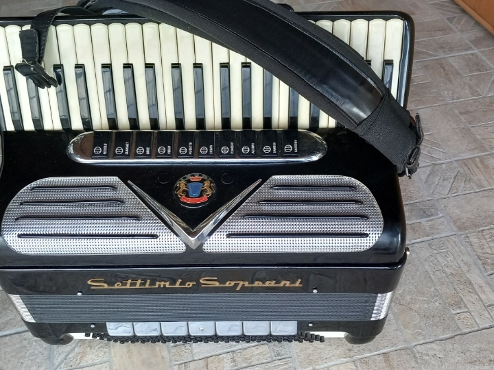 Harmonika Settimio Soprani - 120 b