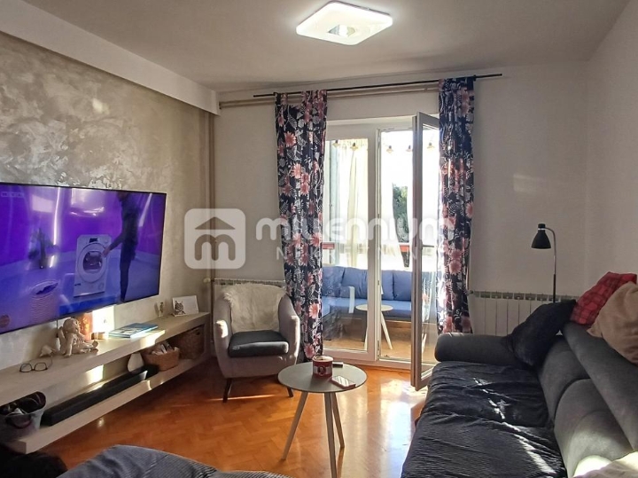 Otok Krk, 83.95m2, 2 sobni s dnevnim