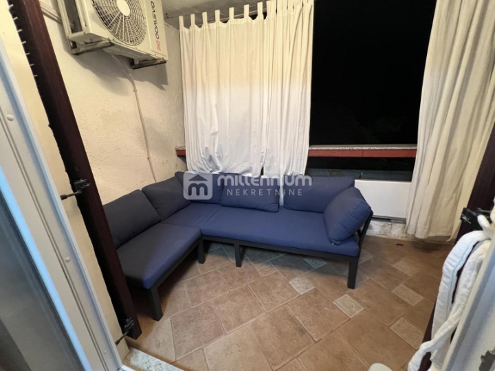 Otok Krk, 83.95m2, 2 sobni s dnevnim