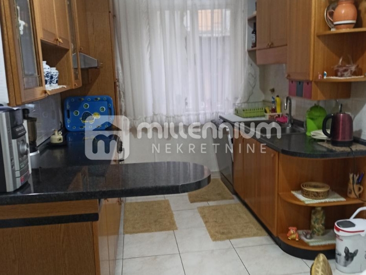 Rijeka, Centar, 134.67m2, 3S+DB, 2 balkona