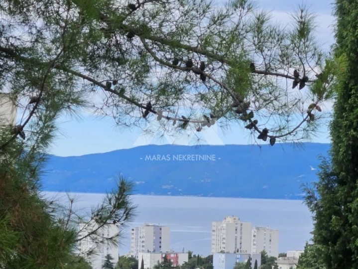 Gornja Vežica, predivan stan s lođom