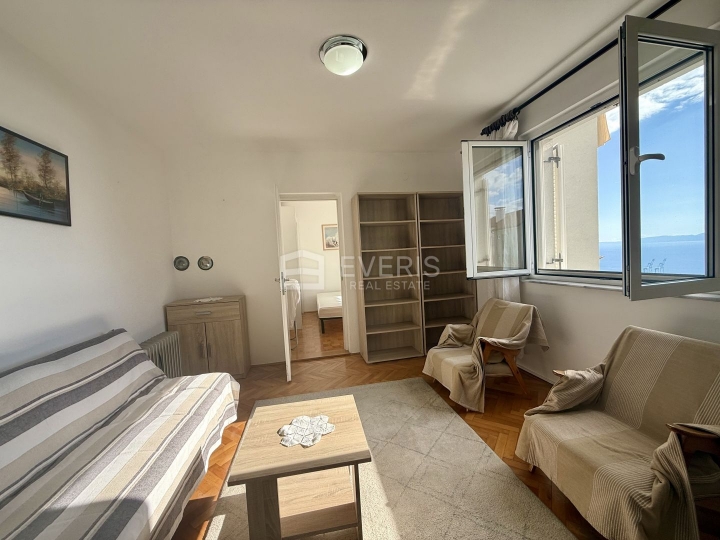 Rijeka, Škurinje, stan 60m2 s balkonom južne orijentacije
