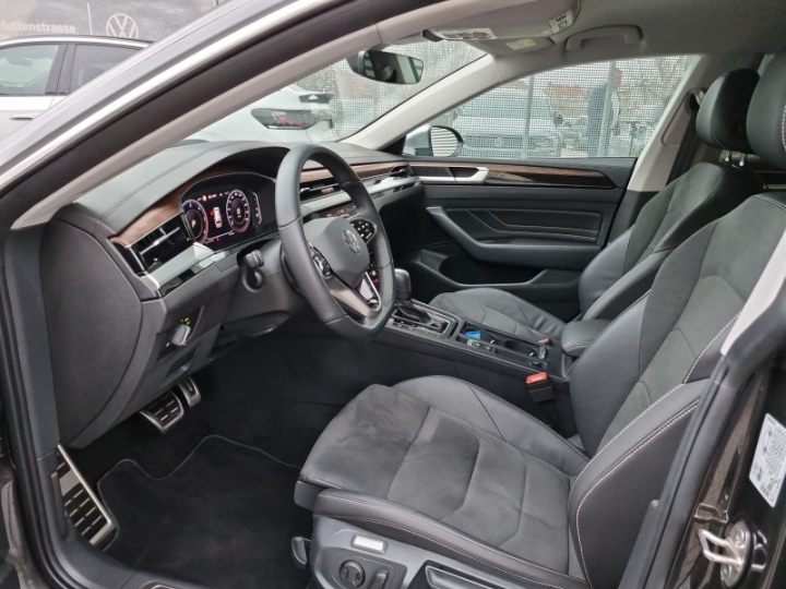 VW Arteon Shooting Brake 2.0 TDI DSG